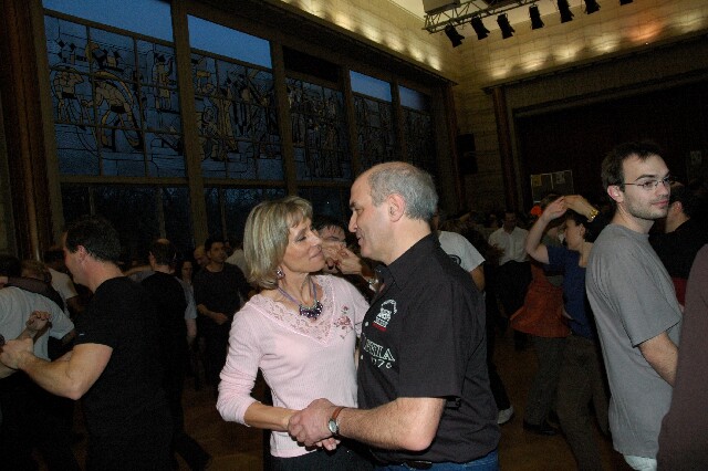 min 2006 02 05 parisxiv 096